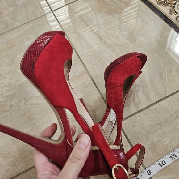 Nine West Red Heels Size 5.5 - Picture 7 of 13
